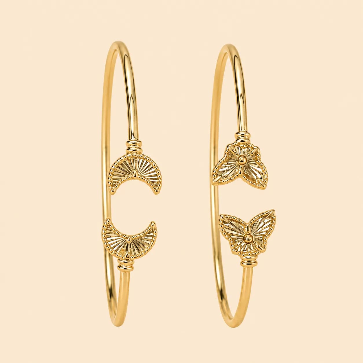 Wing and moon bracelet